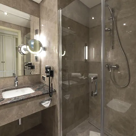 Park & Katharina 酒店 4*