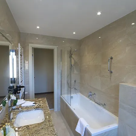 Park & Katharina 酒店 4*